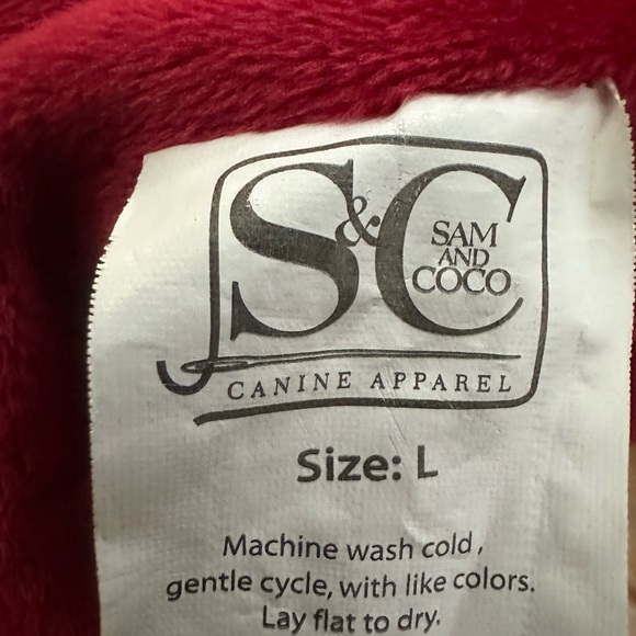 Reversible Red Velvet Dog Hoodie - Picture 5 of 7